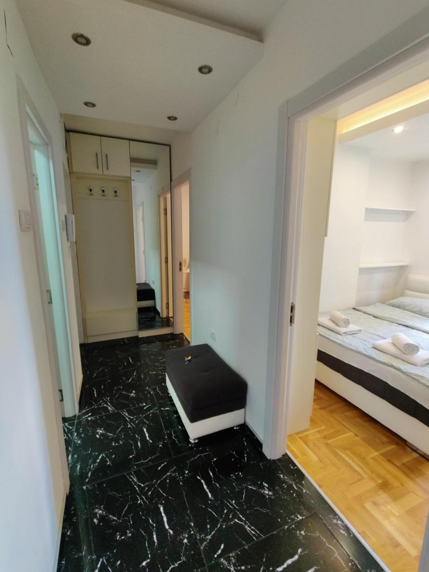 Ana Apartment Нови Сад Екстериор снимка