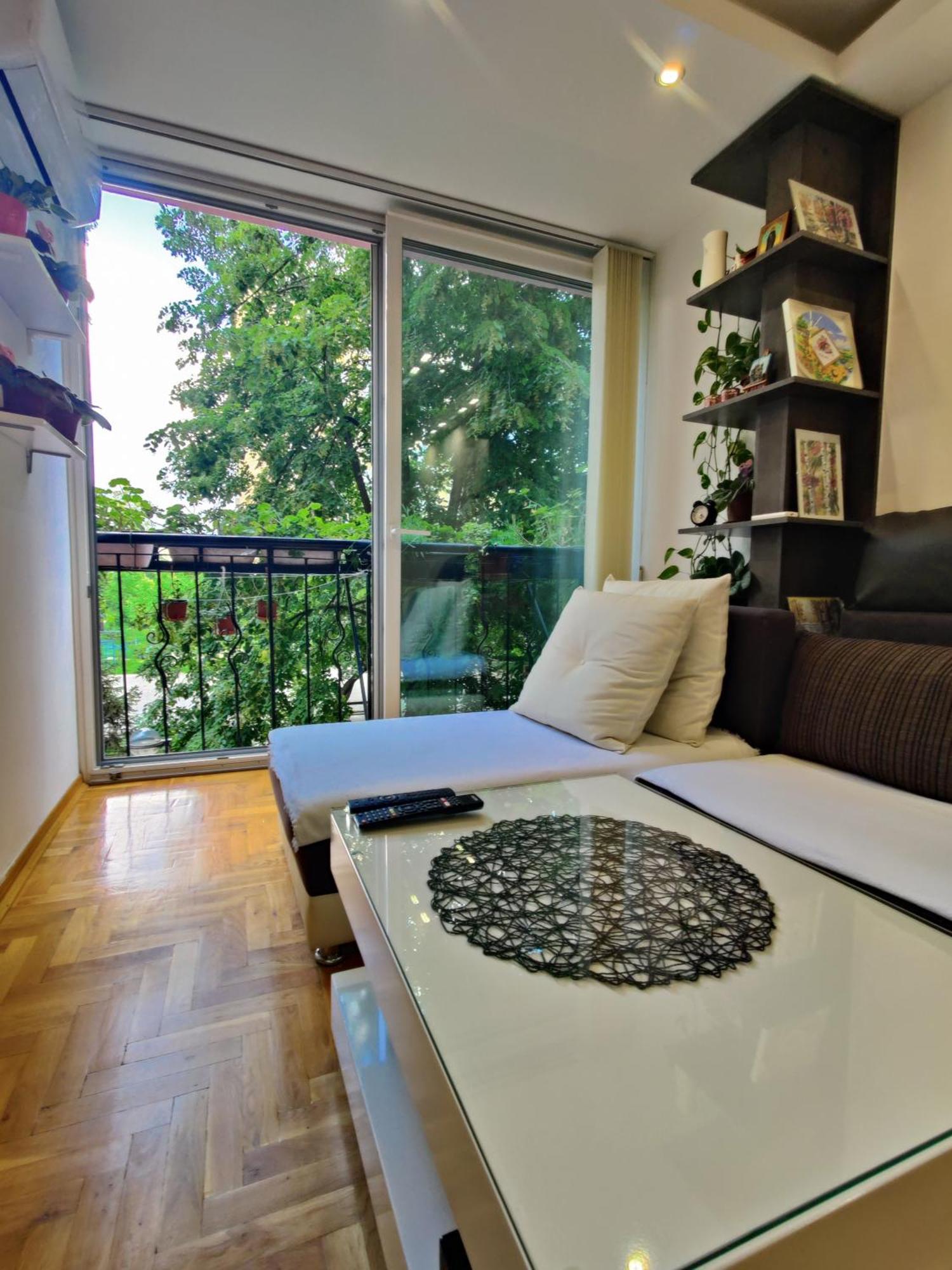 Ana Apartment Нови Сад Екстериор снимка